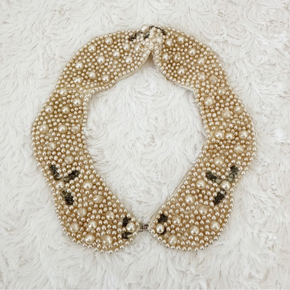 Vintage Jewelry - Vintage Faux Pearl Collar Necklace